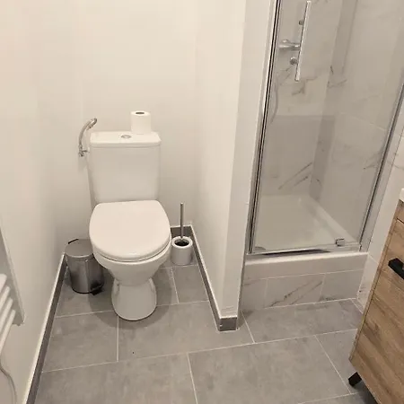 Апартаменты Le Refuge Du Sanctuaire Wifi Tv 4 Mm Du Sanctuaire *
